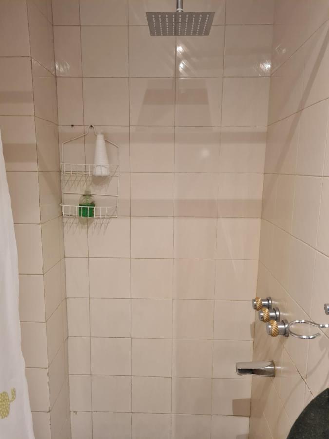 Monoambiente A 300 Metros Del Obelisco Apartment บัวโนสไอเรส ภายนอก รูปภาพ