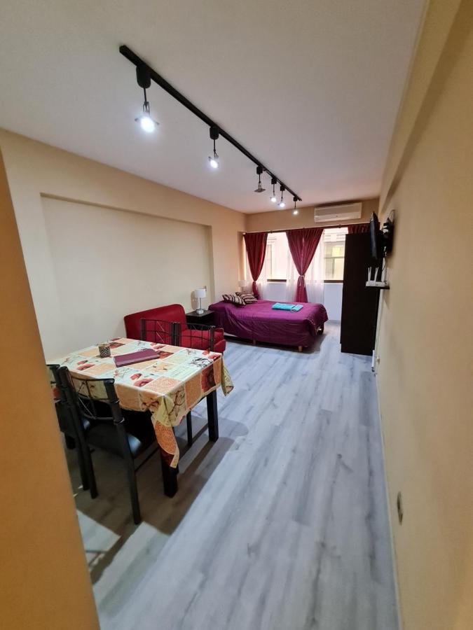 Monoambiente A 300 Metros Del Obelisco Apartment บัวโนสไอเรส ภายนอก รูปภาพ