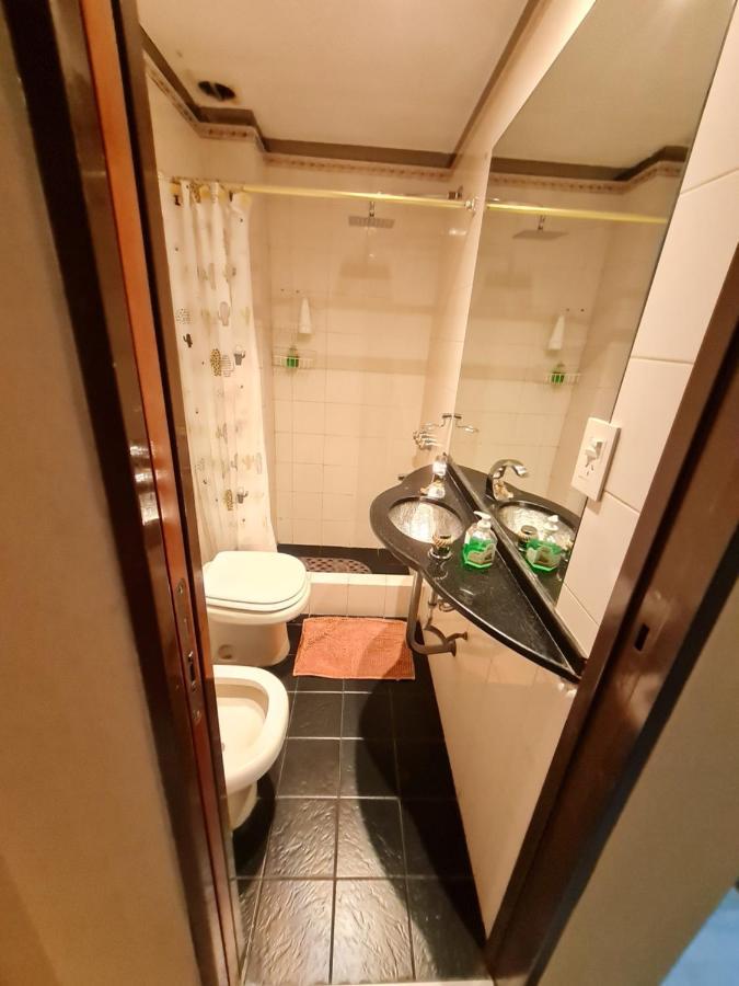 Monoambiente A 300 Metros Del Obelisco Apartment บัวโนสไอเรส ภายนอก รูปภาพ