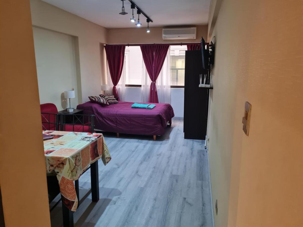 Monoambiente A 300 Metros Del Obelisco Apartment บัวโนสไอเรส ภายนอก รูปภาพ